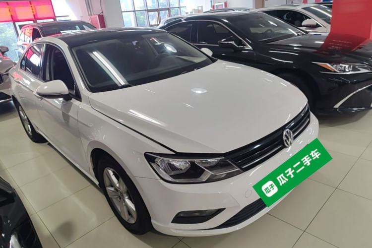 Used Volkswagen Lamando 2018 230TSI DSG Fashion Edition Front Right 45 Deg