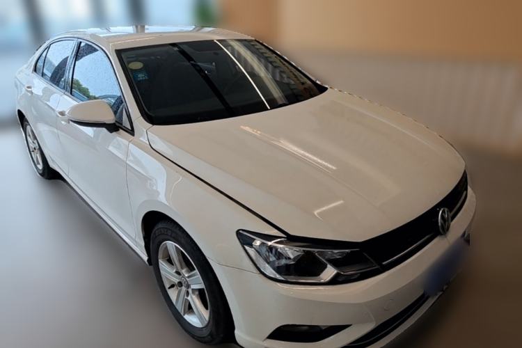 Used Volkswagen Lamando 2018 230TSI DSG Fashion Edition Front Right 45 Deg