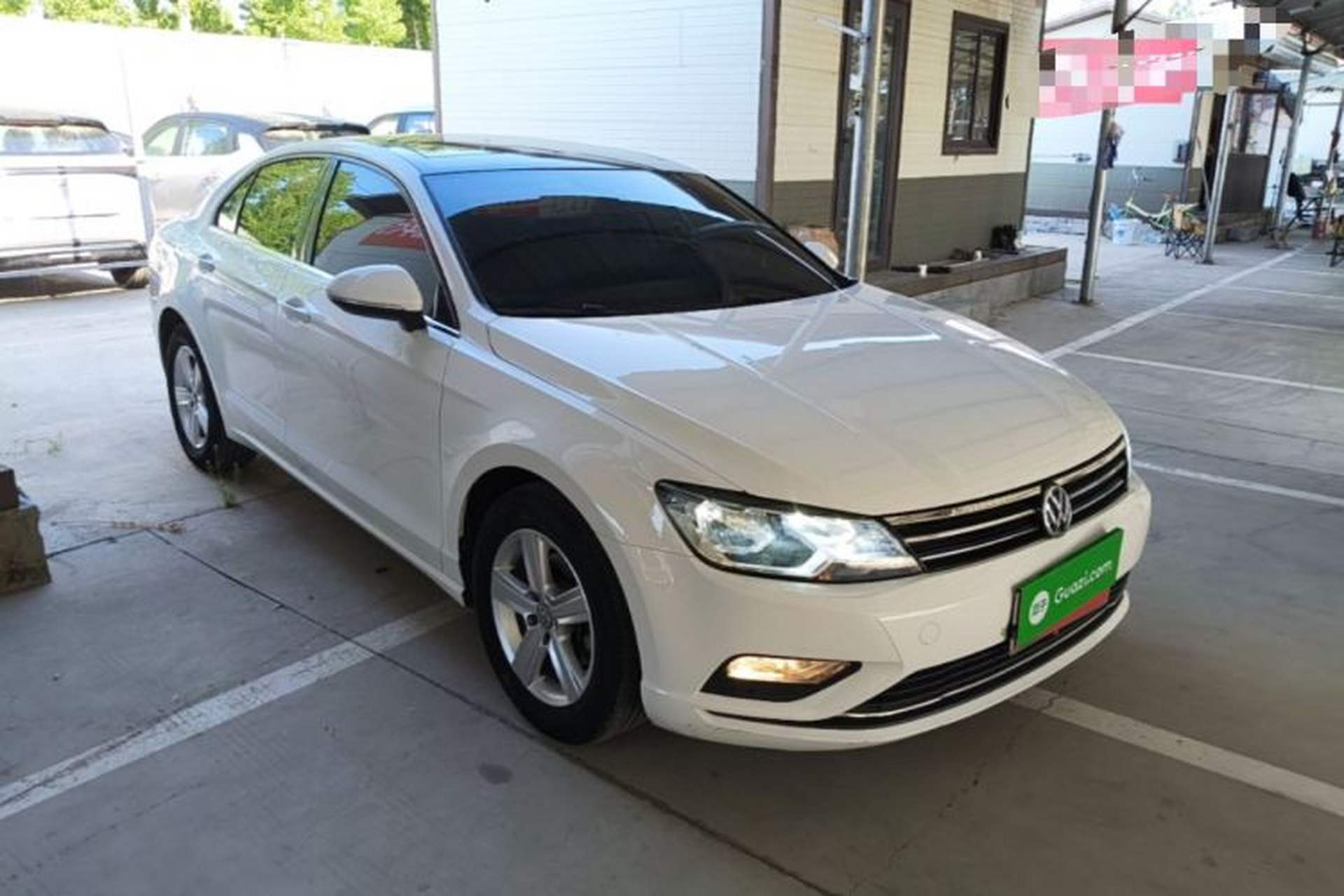 Used Volkswagen Lamando 2018 230TSI DSG Fashion Edition Front Right 45 Deg