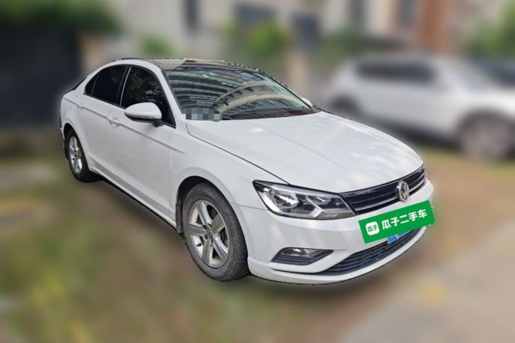Used Volkswagen Lamando 2018 230TSI DSG Fashion Edition Front Right 45 Deg