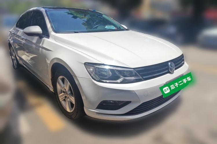 Used Volkswagen Lamando 2018 230TSI DSG Fashion Edition Front Right 45 Deg