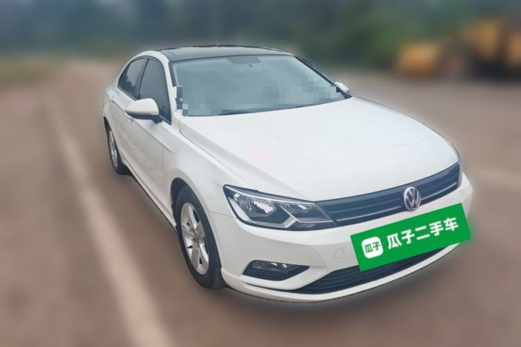 Used Volkswagen Lamando 2018 230TSI DSG Fashion Edition Front Right 45 Deg