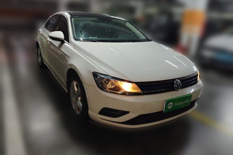 Used Volkswagen Lamando 2018 230TSI DSG Fashion Edition Front Right 45 Deg