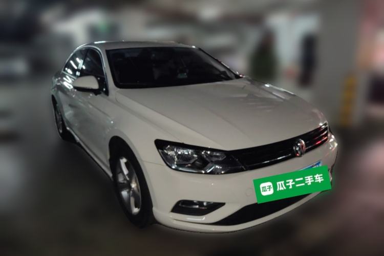 Used Volkswagen Lamando 2018 230TSI DSG Fashion Edition Front Right 45 Deg