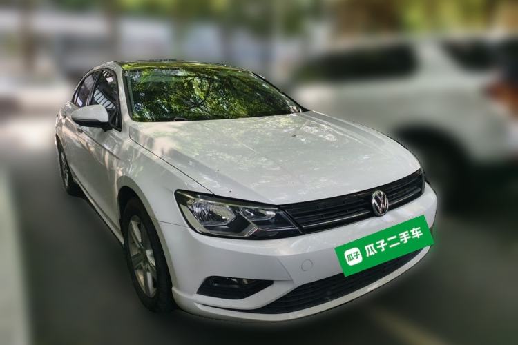 Used Volkswagen Lamando 2018 230TSI DSG Fashion Edition Front Right 45 Deg