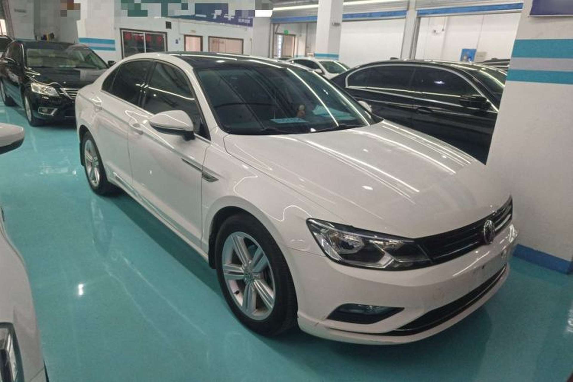 Used Volkswagen Lamando 2018 280TSI DSG Comfort Edition Front Right 45 Deg