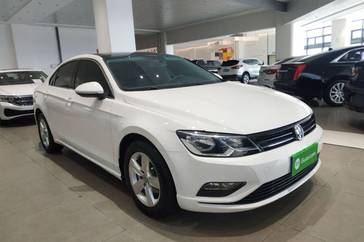 Used Volkswagen Lamando 2018 230TSI DSG Fashion Edition Front Right 45 Deg
