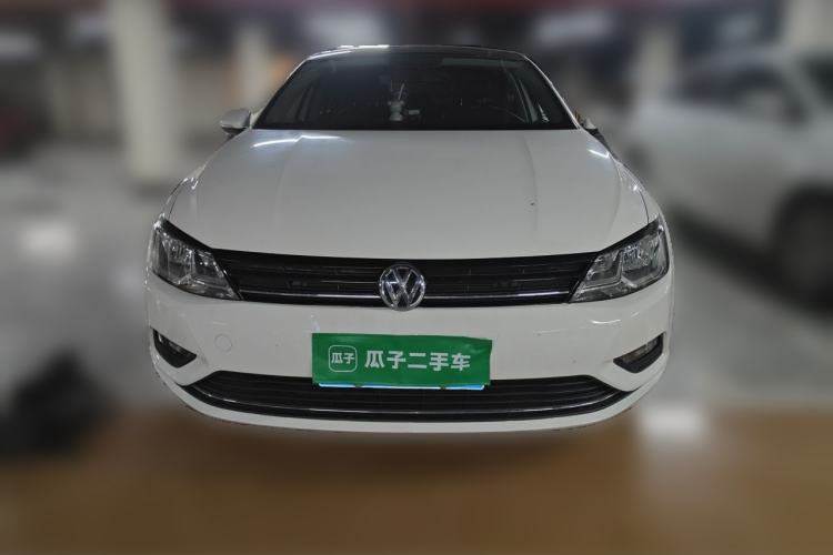 Used Volkswagen Lamando 2018 280TSI DSG Comfort Edition Front