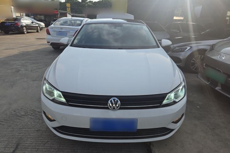 Used Volkswagen Lamando 2018 280TSI DSG Comfort Edition Front