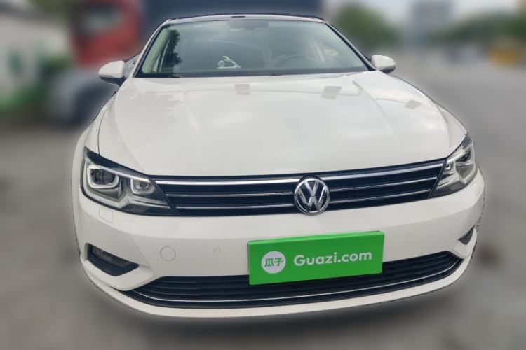Used Volkswagen Lamando 2018 280TSI DSG Luxury Edition Front