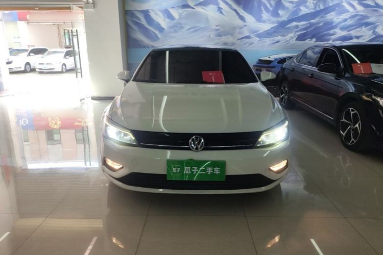 Used Volkswagen Lamando 2018 230TSI DSG Fashion Edition Front
