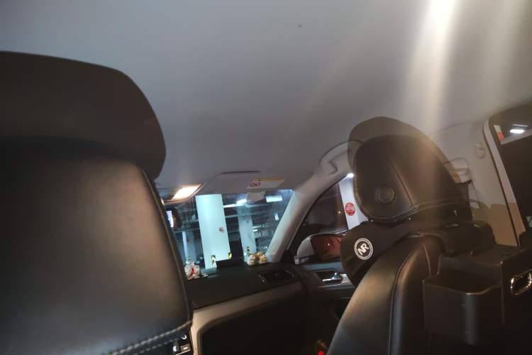 Used Volkswagen Lamando 2018 230TSI DSG Fashion Edition Headliner