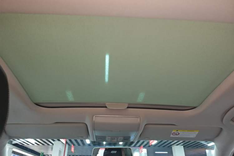 Used Volkswagen Lamando 2018 280TSI DSG Comfort Edition Headliner