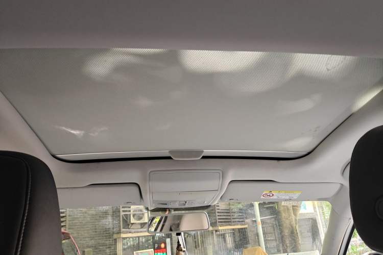 Used Volkswagen Lamando 2018 230TSI DSG Fashion Edition Headliner