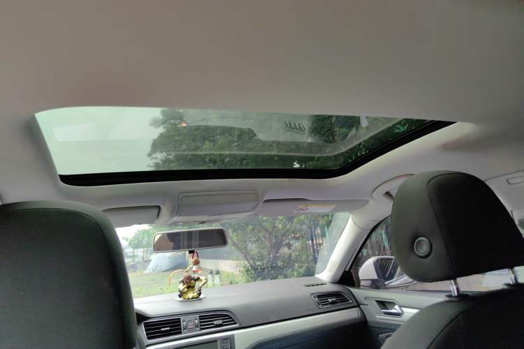 Used Volkswagen Lamando 2018 230TSI DSG Fashion Edition Headliner