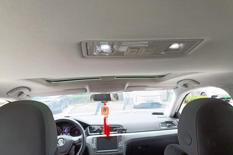 Used Volkswagen Lamando 2018 280TSI DSG Comfort Edition Headliner