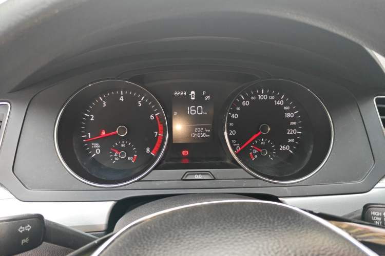 Used Volkswagen Lamando 2018 230TSI DSG Fashion Edition Instrument Cluster