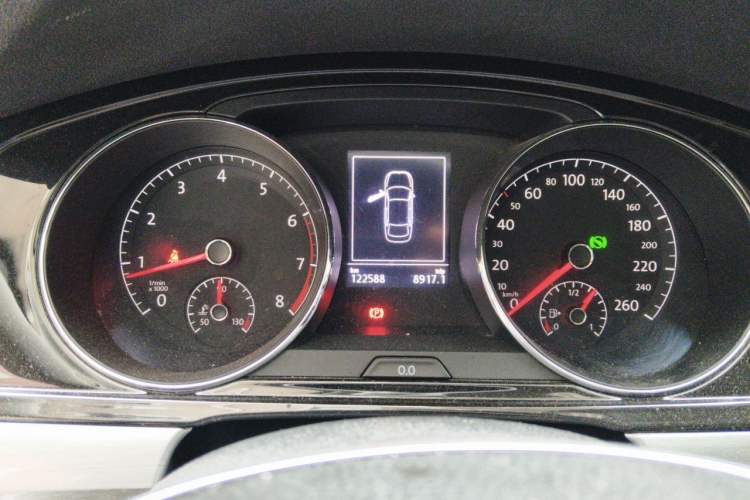 Used Volkswagen Lamando 2018 280TSI DSG Comfort Edition Instrument Cluster