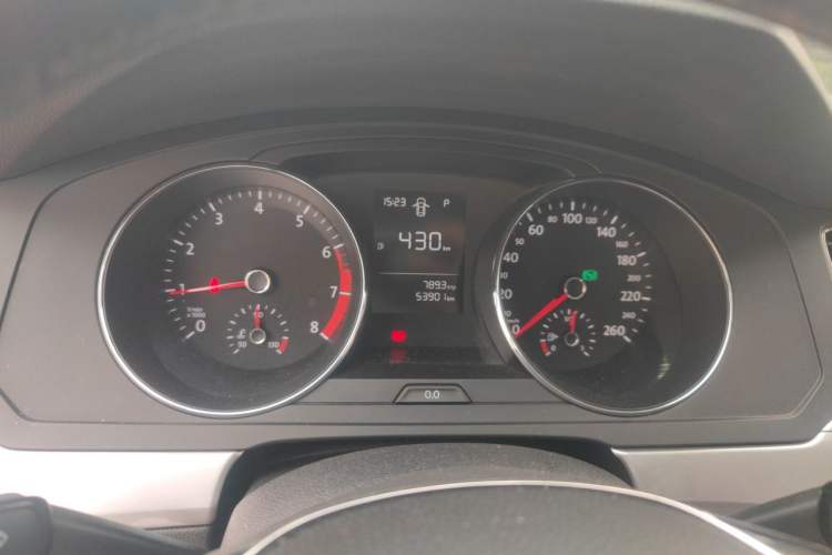 Used Volkswagen Lamando 2018 230TSI DSG Fashion Edition Instrument Cluster
