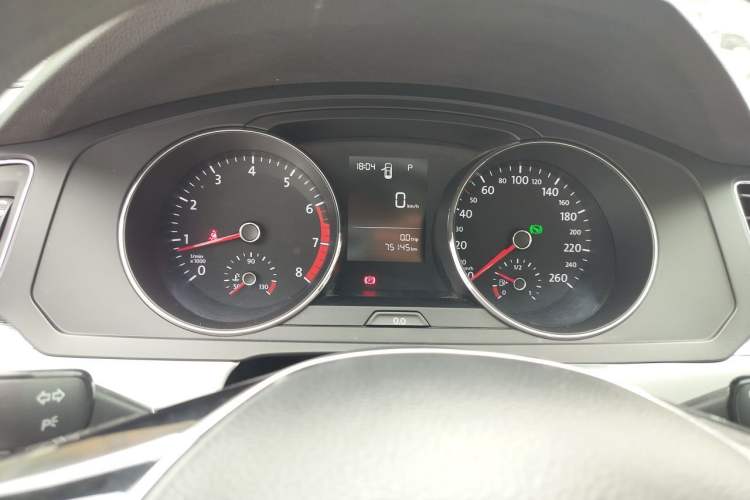 Used Volkswagen Lamando 2018 230TSI DSG Fashion Edition Instrument Cluster