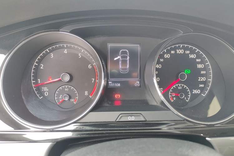 Used Volkswagen Lamando 2018 280TSI DSG Comfort Edition Instrument Cluster