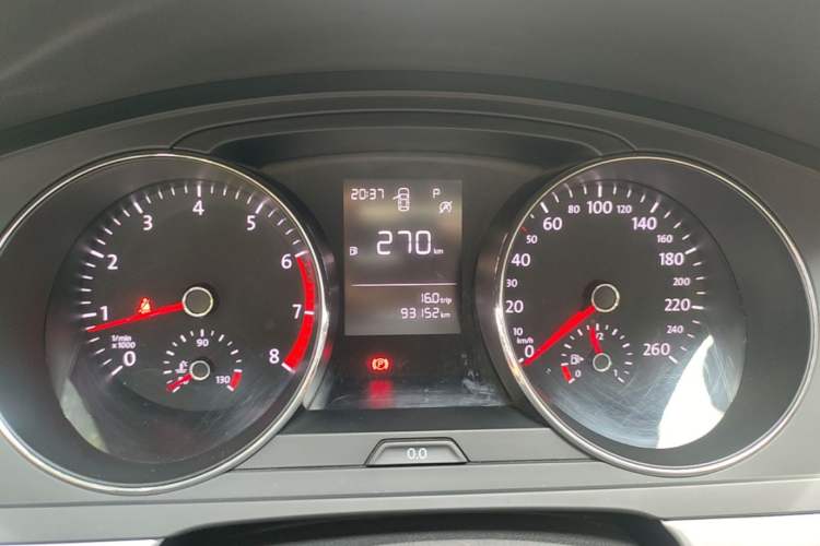 Used Volkswagen Lamando 2018 230TSI DSG Fashion Edition Instrument Cluster