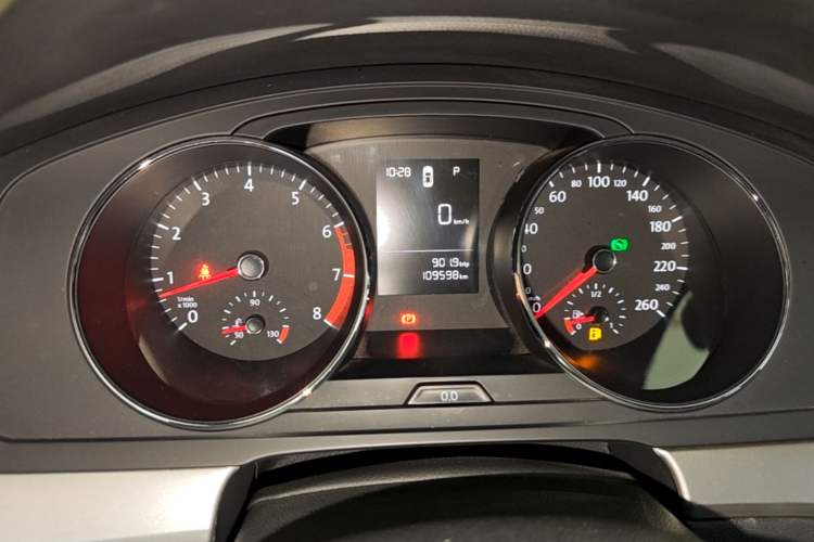 Used Volkswagen Lamando 2018 230TSI DSG Fashion Edition Instrument Cluster