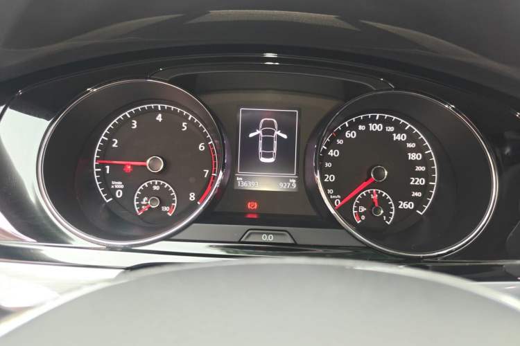 Used Volkswagen Lamando 2018 280TSI DSG Comfort Edition Instrument Cluster