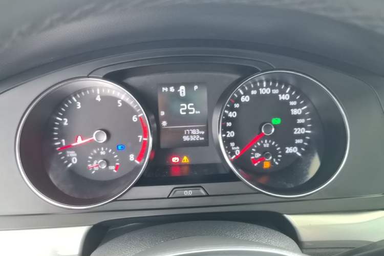 Used Volkswagen Lamando 2018 230TSI DSG Fashion Edition Instrument Cluster