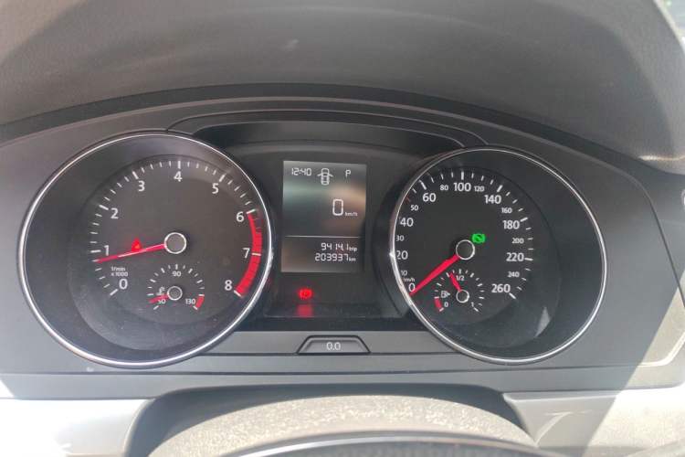 Used Volkswagen Lamando 2018 230TSI DSG Fashion Edition Instrument Cluster