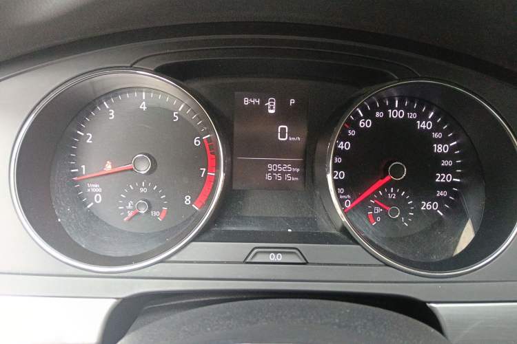 Used Volkswagen Lamando 2018 230TSI DSG Fashion Edition Instrument Cluster