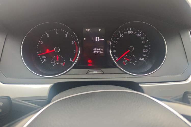 Used Volkswagen Lamando 2018 230TSI DSG Fashion Edition Instrument Cluster