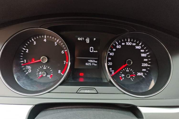Used Volkswagen Lamando 2018 230TSI DSG Fashion Edition Instrument Cluster