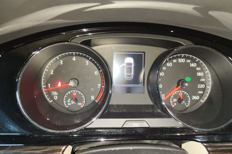 Used Volkswagen Lamando 2018 280TSI DSG Comfort Edition Instrument Cluster