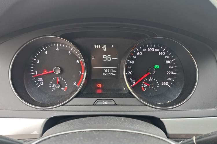 Used Volkswagen Lamando 2018 230TSI DSG Fashion Edition Instrument Cluster