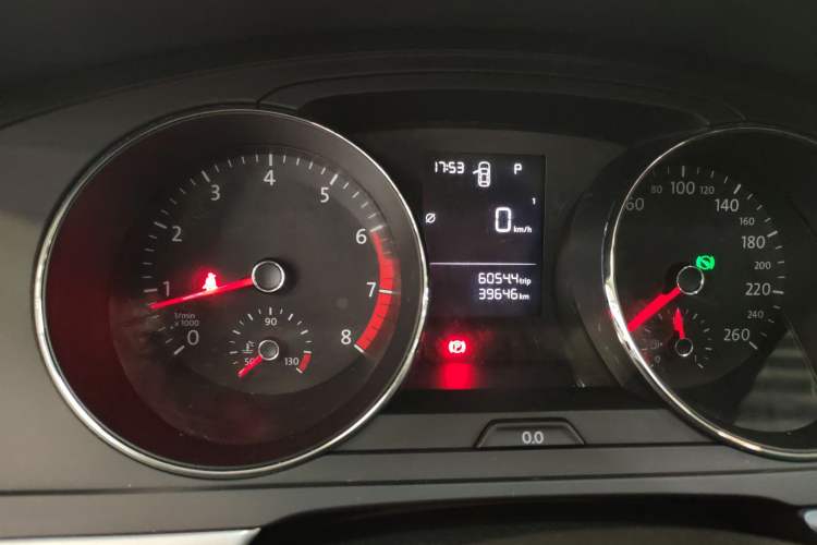 Used Volkswagen Lamando 2018 230TSI DSG Fashion Edition Instrument Cluster