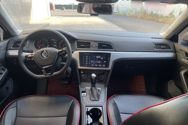Used Volkswagen Lamando 2018 230TSI DSG Fashion Edition Interior 2