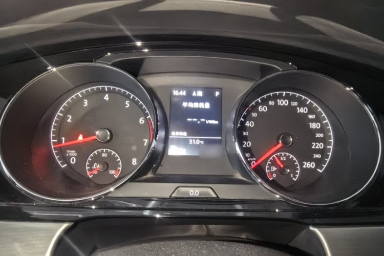 Used Volkswagen Lamando 2018 280TSI DSG Comfort Edition Interior 3