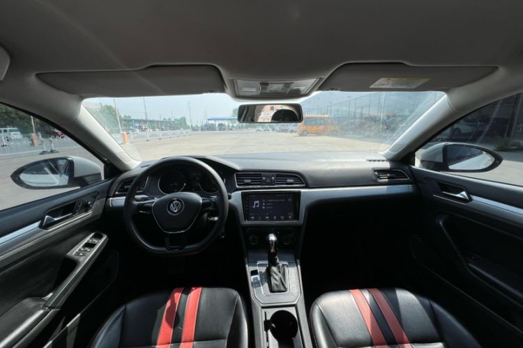 Used Volkswagen Lamando 2018 230TSI DSG Fashion Edition Interior 4