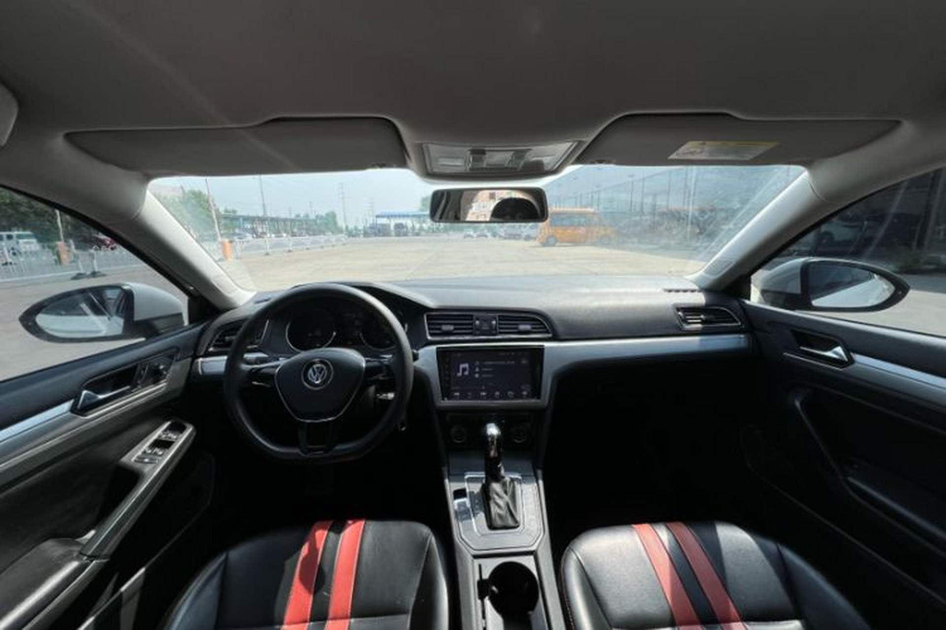 Used Volkswagen Lamando 2018 230TSI DSG Fashion Edition Interior 4
