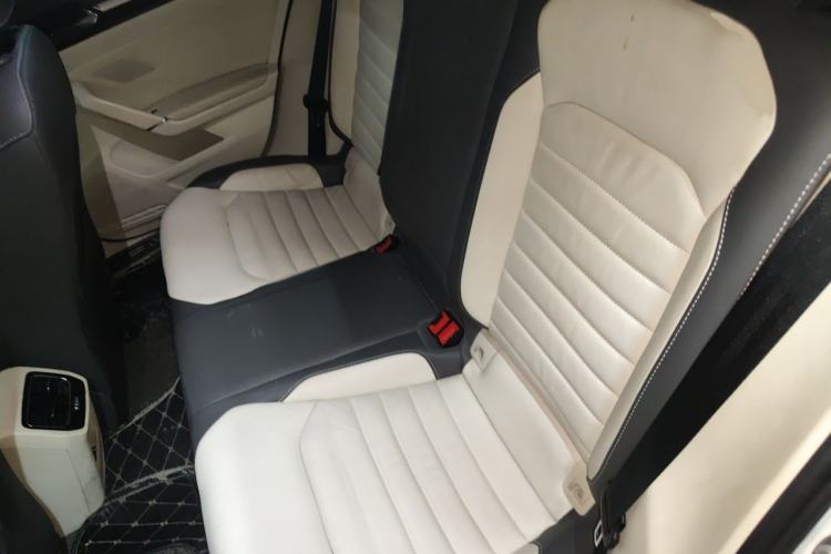 Used Volkswagen Lamando 2018 280TSI DSG Comfort Edition Interior 4