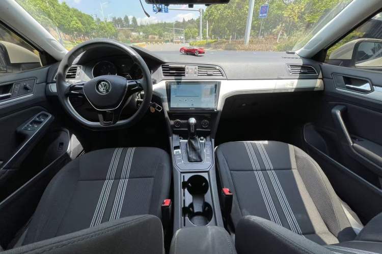 Used Volkswagen Lamando 2018 230TSI DSG Fashion Edition Interior 5