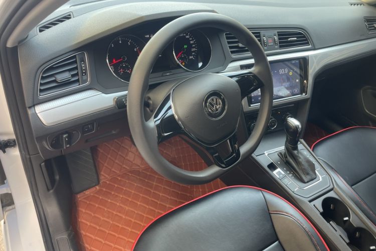 Used Volkswagen Lamando 2018 230TSI DSG Fashion Edition Interior 6