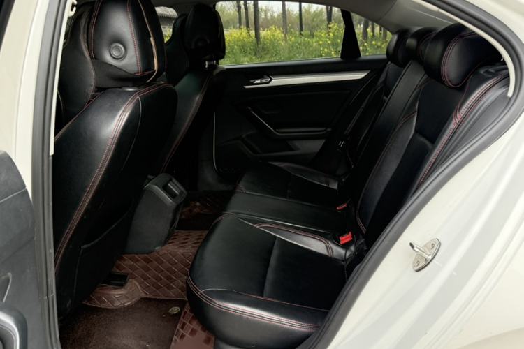 Used Volkswagen Lamando 2018 230TSI DSG Fashion Edition Interior 6
