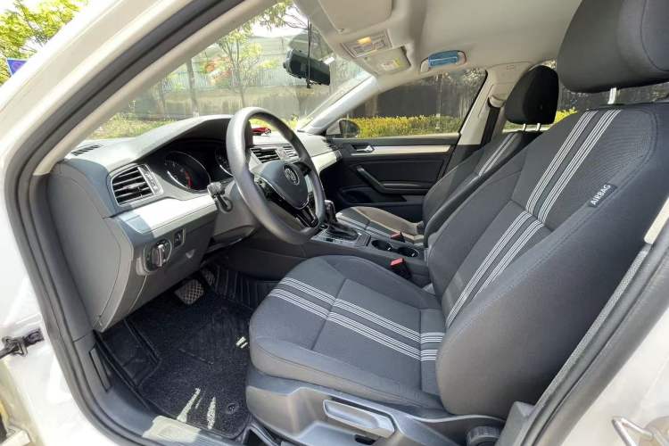 Used Volkswagen Lamando 2018 230TSI DSG Fashion Edition Interior 7