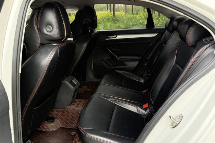 Used Volkswagen Lamando 2018 230TSI DSG Fashion Edition Interior 7