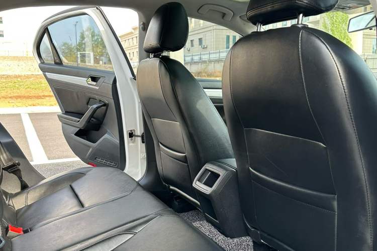 Used Volkswagen Lamando 2018 230TSI DSG Fashion Edition Interior 8