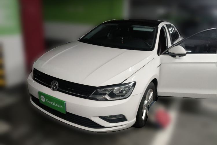 Used Volkswagen Lamando 2018 230TSI DSG Fashion Edition Guazi used car, China used car export, Used car for sale, Used  cars, Cheapest cars for sale