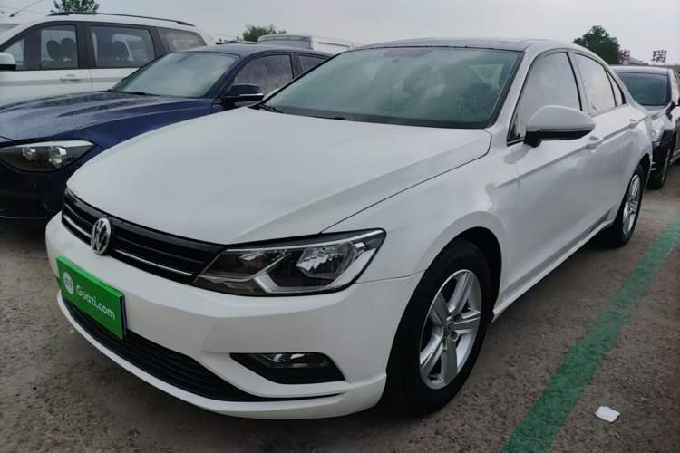 Used Volkswagen Lamando 2018 230TSI DSG Fashion Edition Guazi used car, China used car export, Used car for sale, Used  cars, Cheapest cars for sale