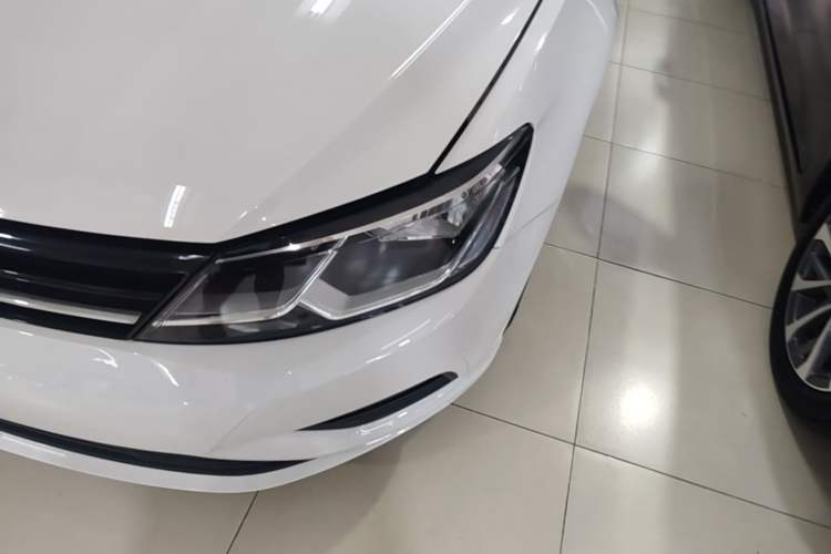 Used Volkswagen Lamando 2018 230TSI DSG Fashion Edition Left Front Headlight